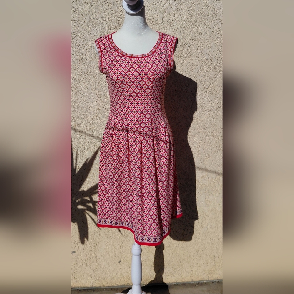 Max Studio Red and White Geometric Midi Dress